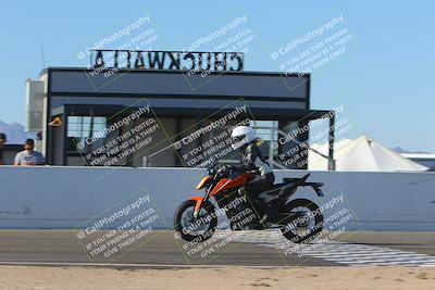 media/Nov-06-2023-Moto Forza (Mon) [[ce023d0744]]/4-Beginner Group/Session 4 (Finish Line Checker)/